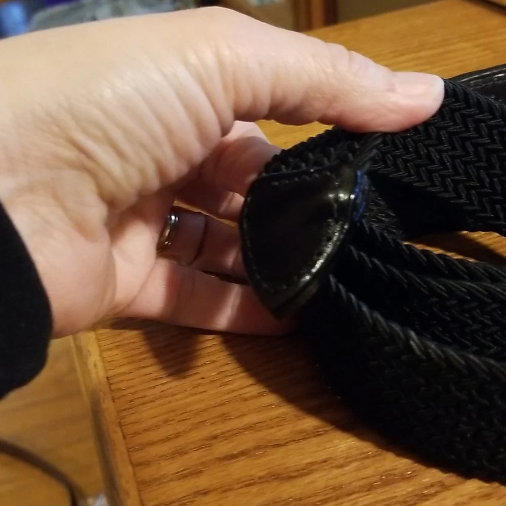 Dockers Black Braided Stretch Belt, Size 40, worn once, like ne…